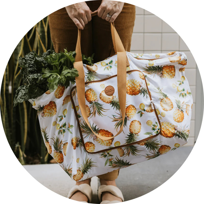 OiOi Fold-Up Tote