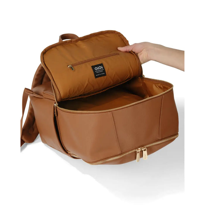 OiOi Vegan Leather Nappy Backpack Multitasker - Chestnut