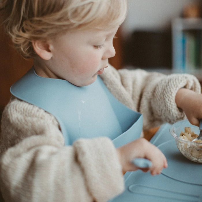 Montessori Mates - The Comfy Silicone Baby Bib