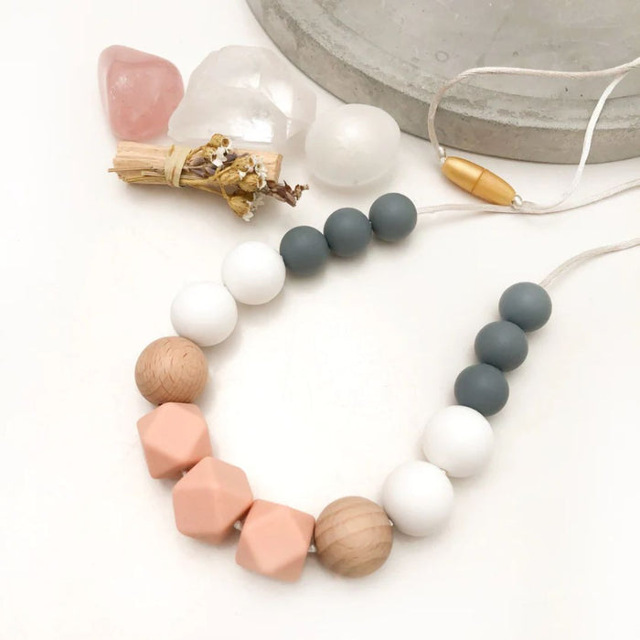 Silicon Necklace - One Chew Three - Poppy