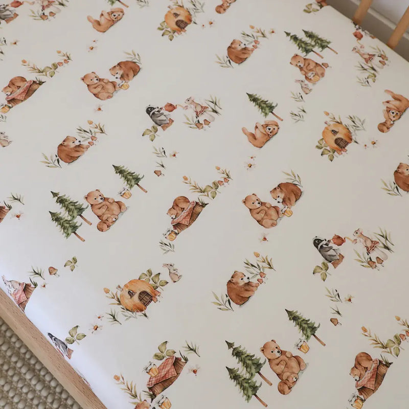 Snuggle Hunny Cot Sheet - Fitted + storage bag