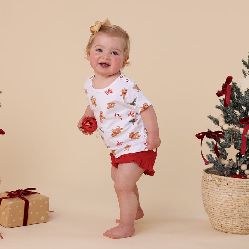 Snuggle Hunny - Organic T-Shirt