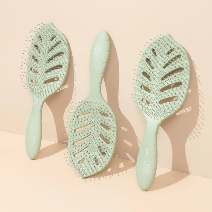 Melvory - Leaf Hair Brush - Pastel Green