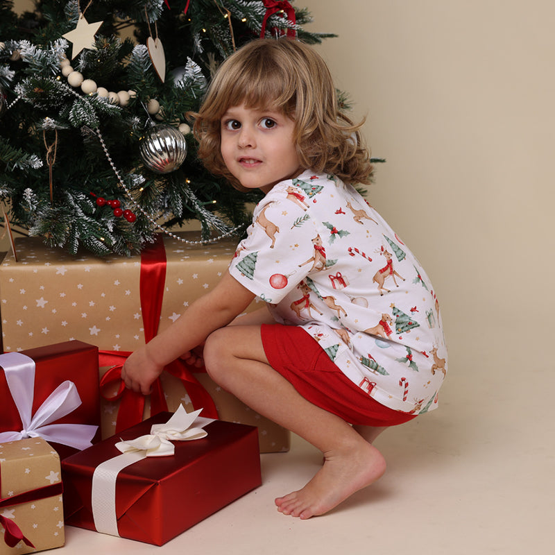 Snuggle Hunny - Organic T-Shirt