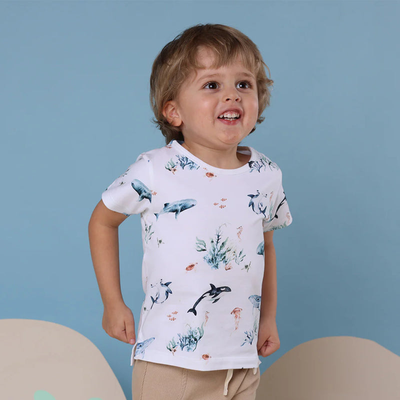 Snuggle Hunny - Organic T-Shirt