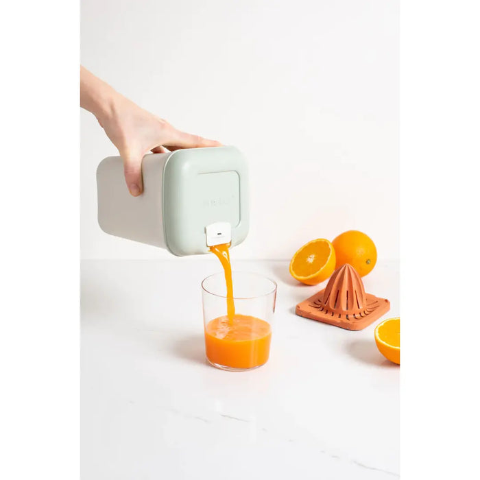 Strucket - Teenie Juicer