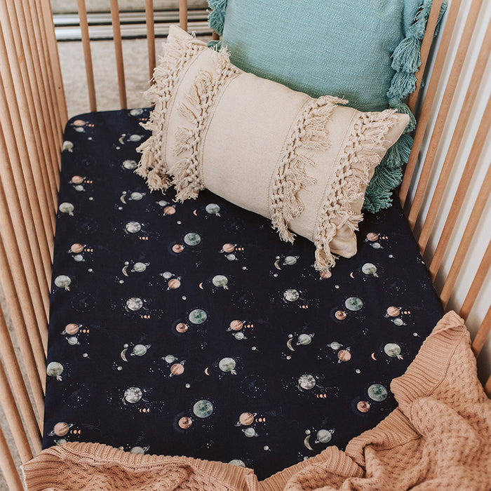 Snuggle Hunny Cot Sheet - Fitted + storage bag - various