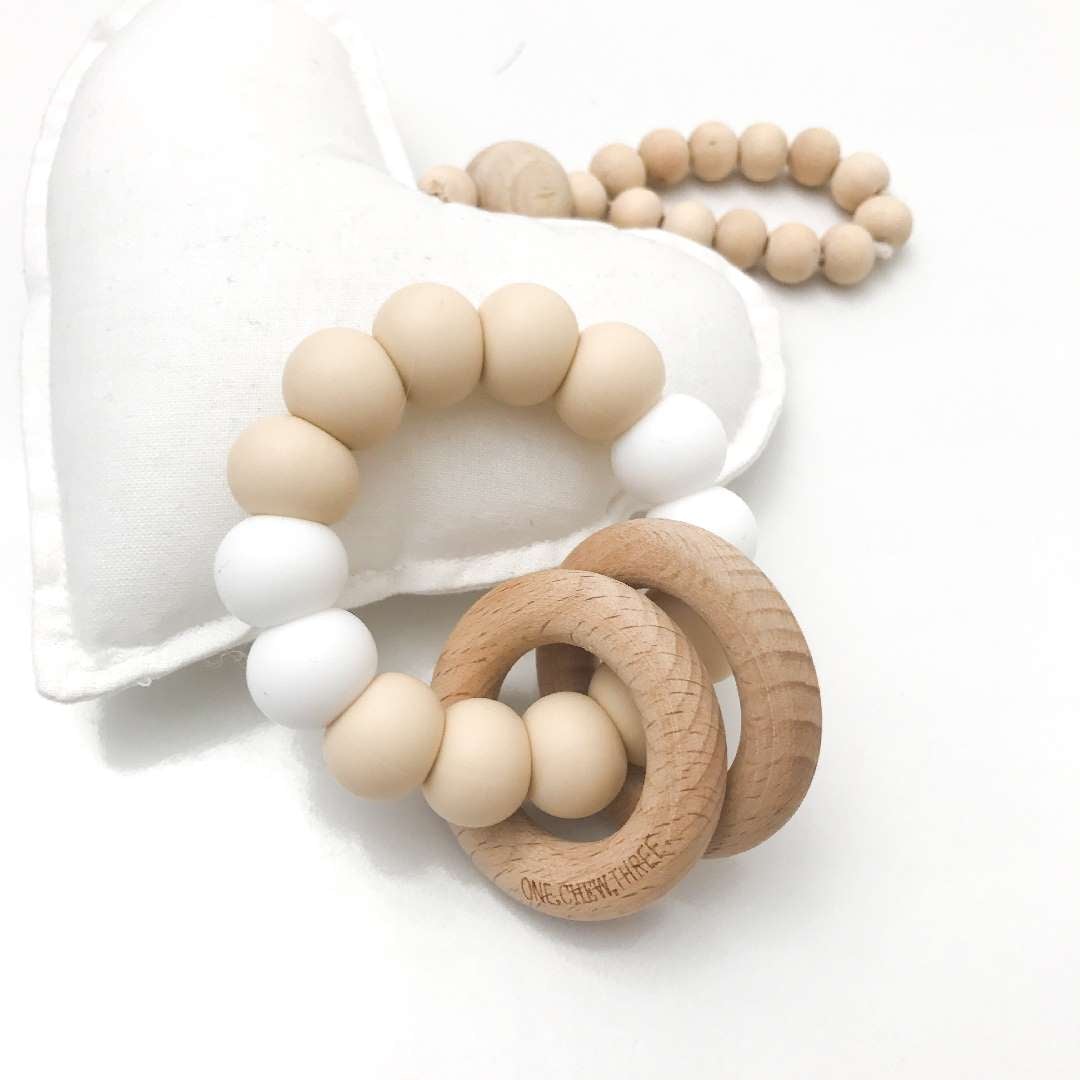 RATTLE Silicone and Wood Teether